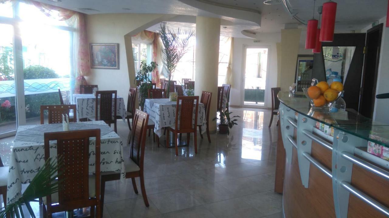 Fresh Family Hotel Ravda Ngoại thất bức ảnh