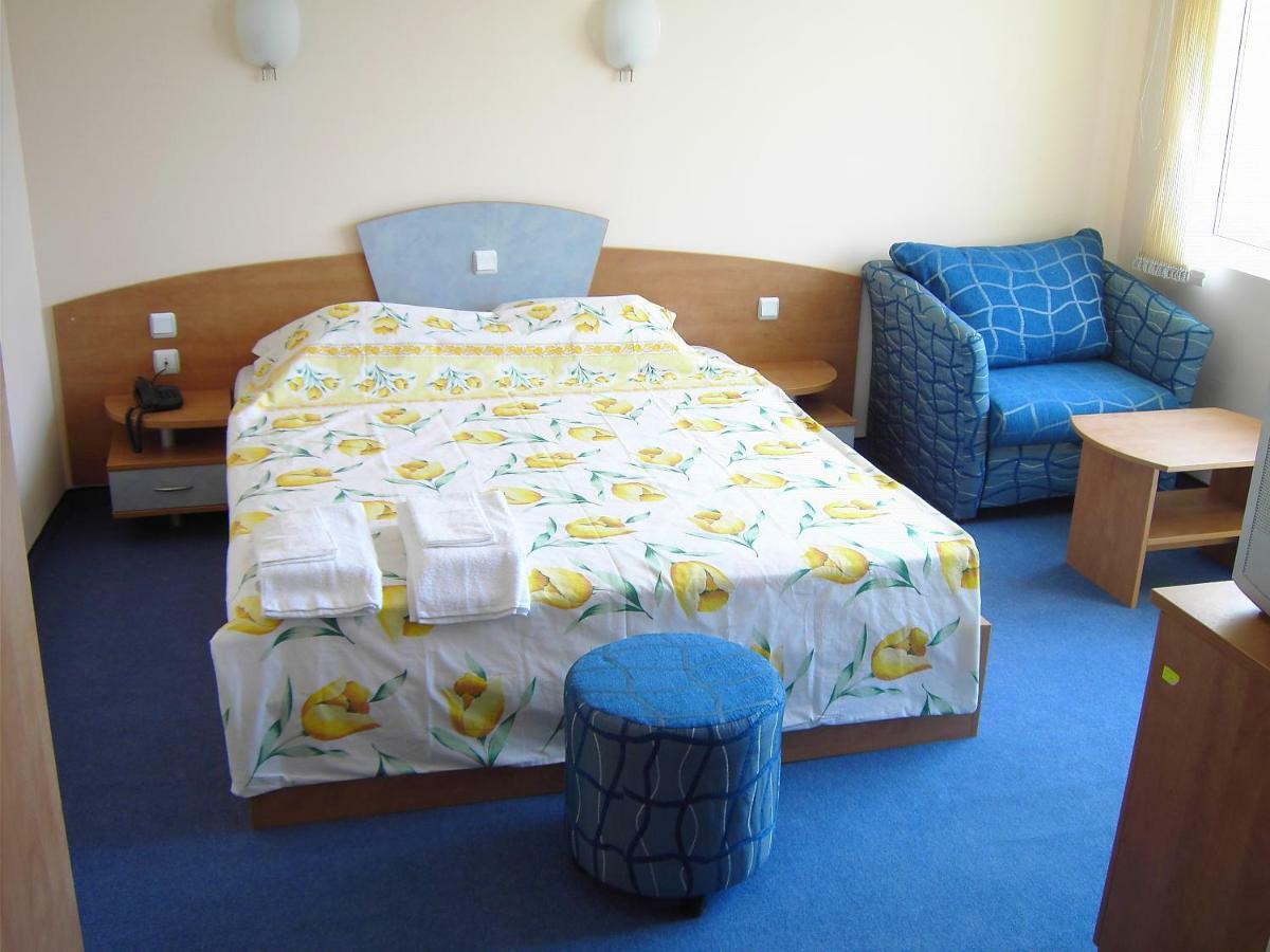 Fresh Family Hotel Ravda Ngoại thất bức ảnh